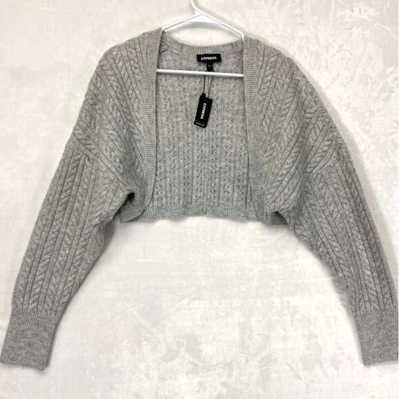 Express Gray Cable Knit Sweater Shrug 2 pc set with matching Cropped Tank Sz L - Picture 4 of 12